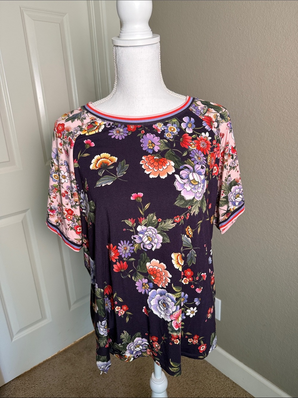 Johnny Was Purple Floral Raglan Short Sleeve Tee with Pink Sleeves